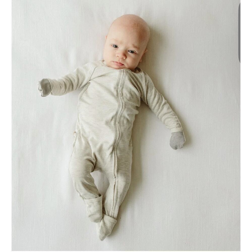 Goumi GROW WITH‎ YOU FOOTIE | STORM GRAY NWT 18-24 months